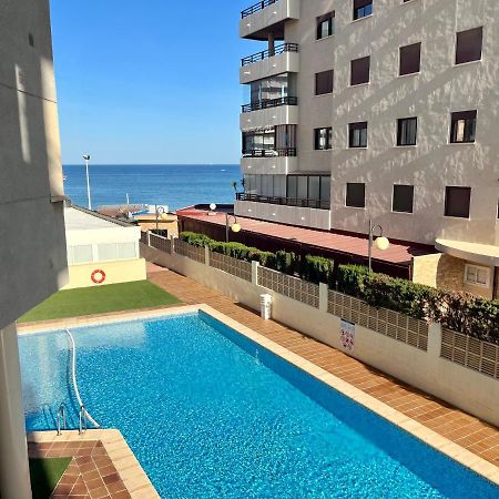 Apartment On The Beach With Parking And Pool Кальпе Екстер'єр фото